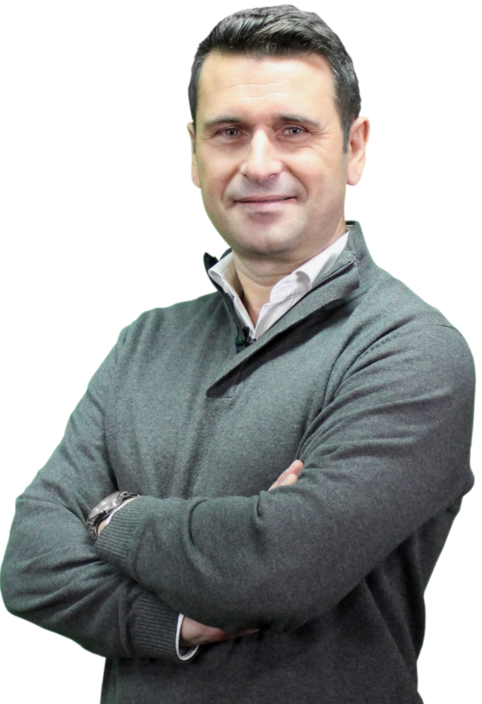 Miguel Macías